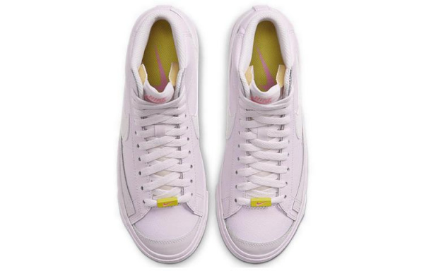 Nike Blazer '77
