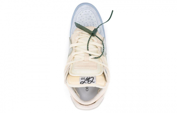 OFF-WHITE