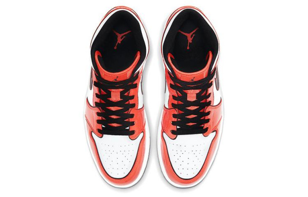 Jordan Air Jordan 1 mid se "turf orange"
