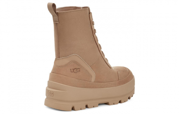 UGG