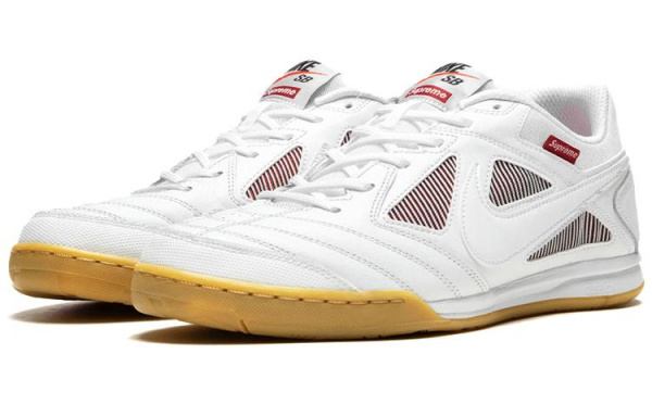 Supreme x Nike SB Gato White