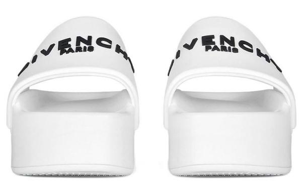 GIVENCHY