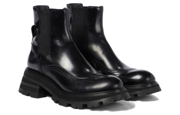 Alexander McQueen Wander