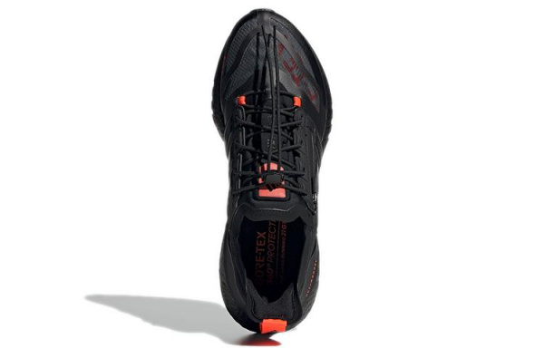 adidas Ultraboost 21 Gore-tex
