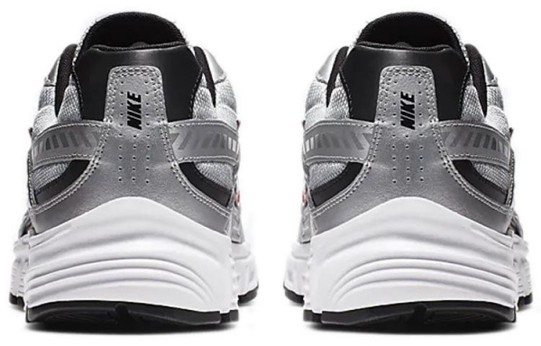 Nike Initiator