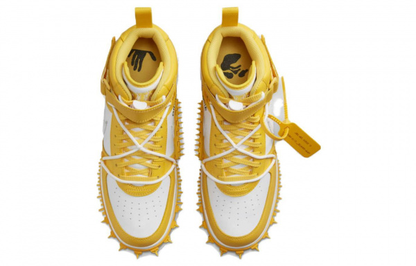 Nike Air Force 1 "White and Varsity Maize"