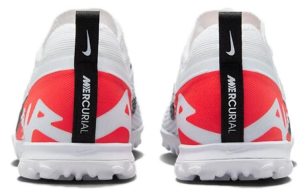 Nike Air Zoom Vapor 15