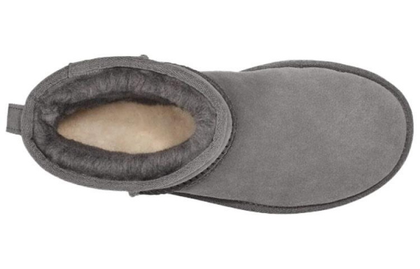 UGG Classic Mini UGG Rubber Logo